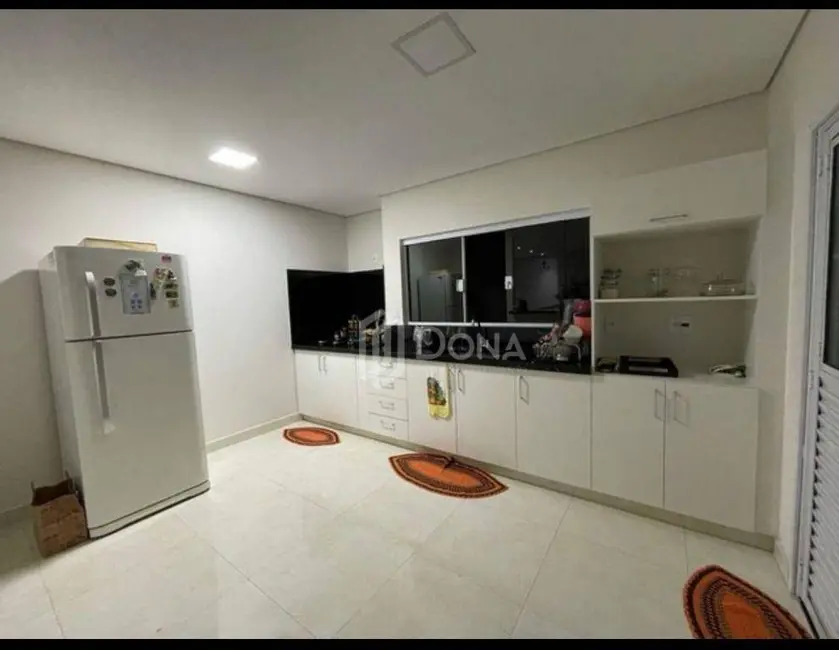 Foto 4 de Casa com 3 quartos à venda, 360m2 em Vila Brandina, Campinas - SP