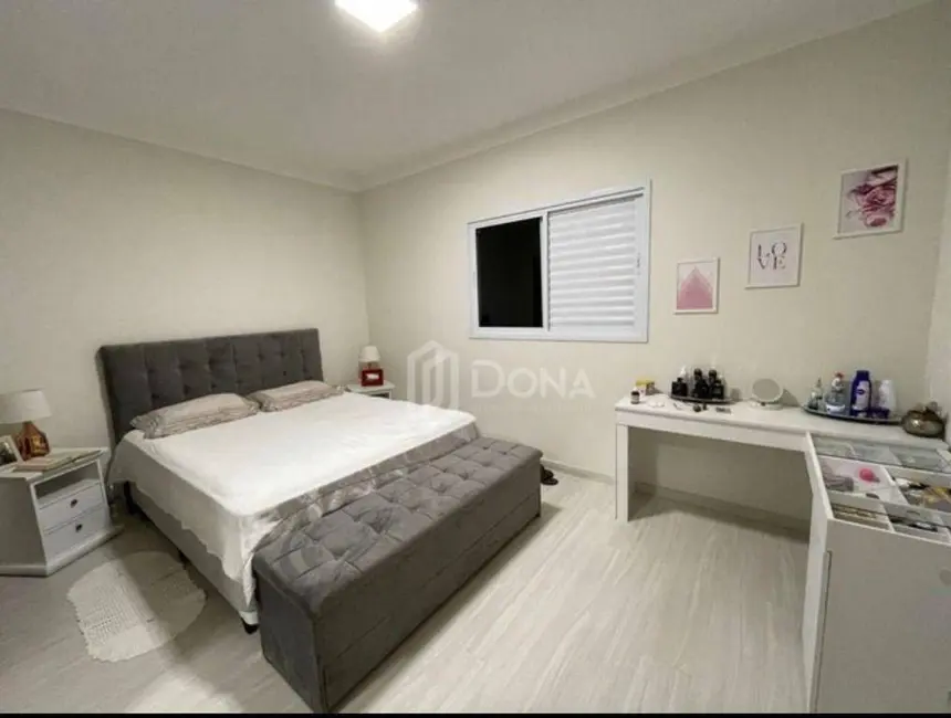 Foto 7 de Casa com 3 quartos à venda, 360m2 em Vila Brandina, Campinas - SP