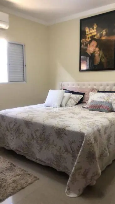 Foto 4 de Casa de Condomínio com 3 quartos à venda, 300m2 em João Aranha, Paulinia - SP