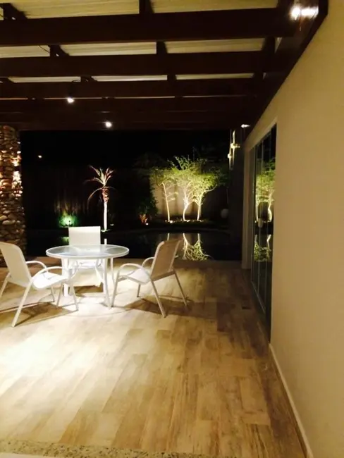 Foto 7 de Casa de Condomínio com 3 quartos à venda e para alugar, 836m2 em Parque Rural Fazenda Santa Cândida, Campinas - SP