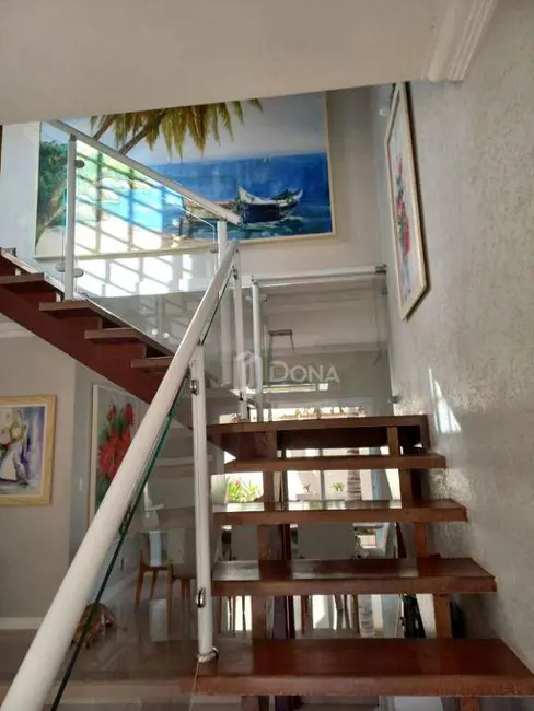 Casa com 3 quartos à venda, 448m2 em Campinas - SP - imagem 4 Foto 4 de Casa com 3 quartos à venda, 448m2 em Campinas - SP