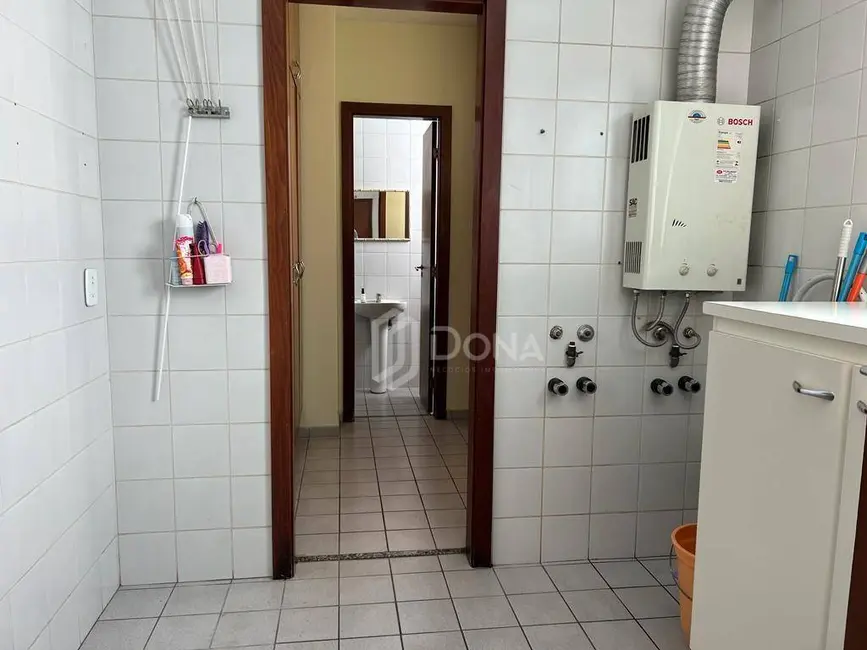 Apartamento com 3 quartos à venda, 105m2 em Cambuí, Campinas - SP - imagem 9 Foto 9 de Apartamento com 3 quartos à venda, 105m2 em Cambuí, Campinas - SP