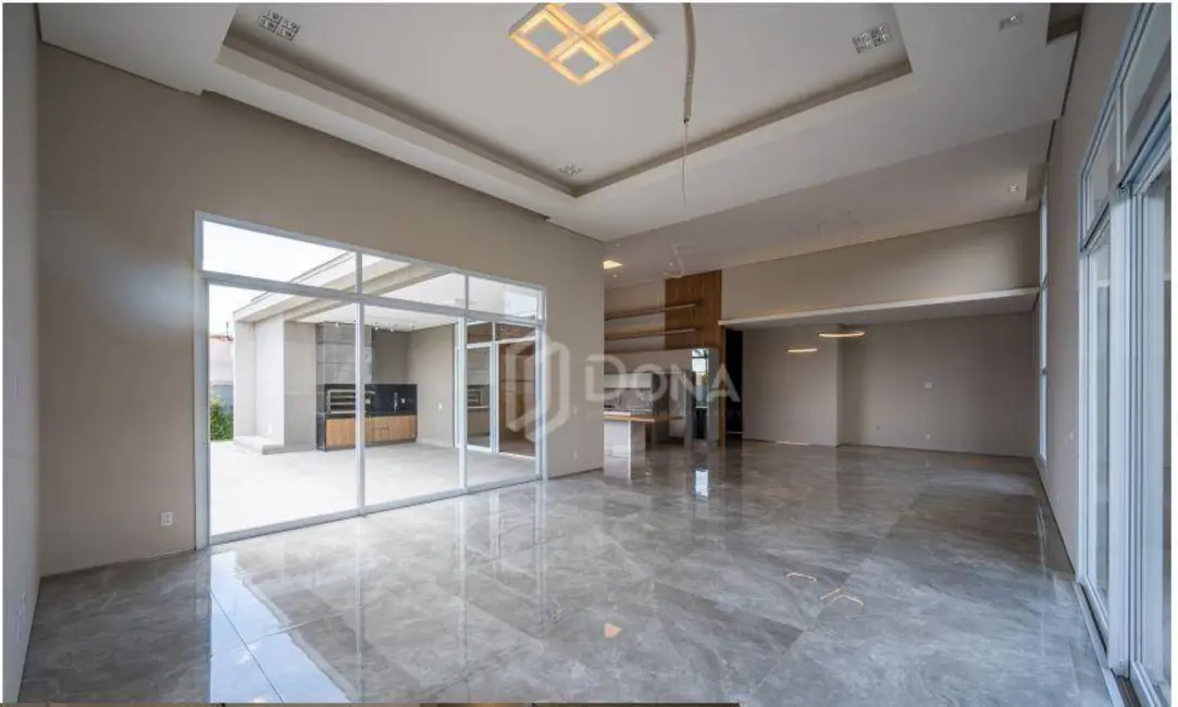 Casa de Condomínio com 4 quartos à venda, 1200m2 em Loteamento Residencial Entre Verdes (Sousas), Campinas - SP - imagem 3 Foto 3 de Casa de Condomínio com 4 quartos à venda, 1200m2 em Loteamento Residencial Entre Verdes (Sousas), Campinas - SP