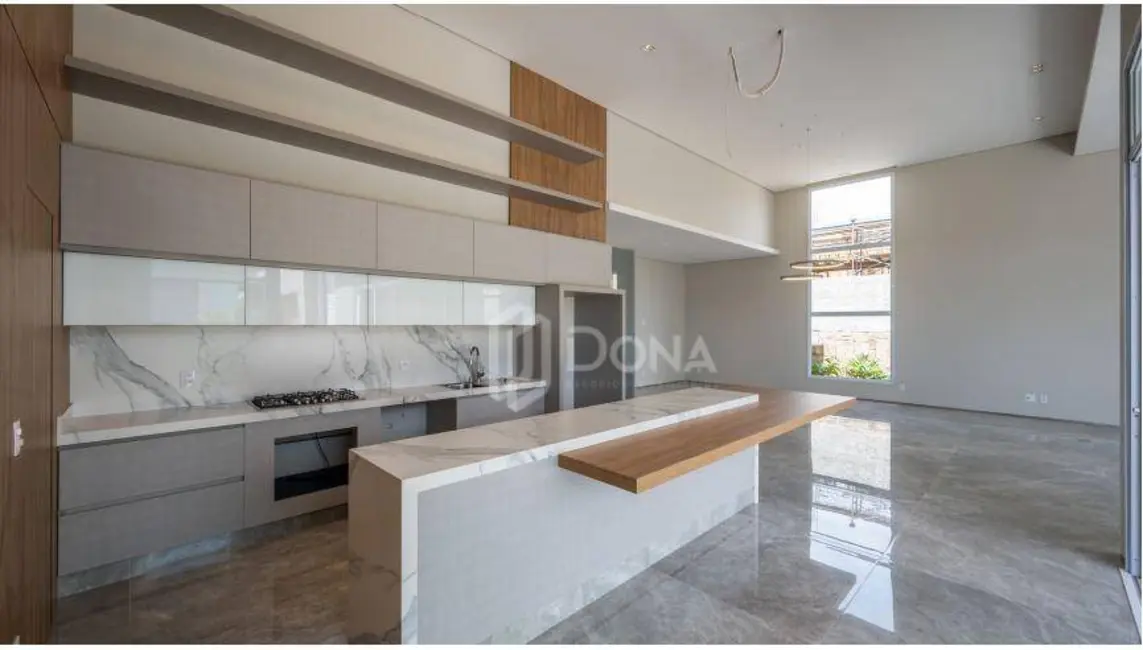 Casa de Condomínio com 4 quartos à venda, 1200m2 em Loteamento Residencial Entre Verdes (Sousas), Campinas - SP - imagem 6 Foto 6 de Casa de Condomínio com 4 quartos à venda, 1200m2 em Loteamento Residencial Entre Verdes (Sousas), Campinas - SP