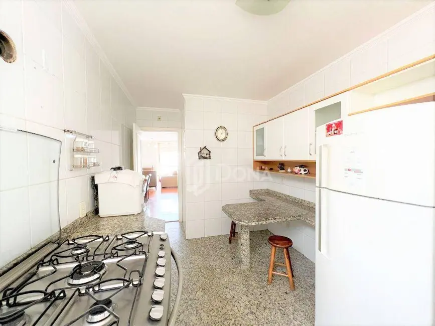 Foto 9 de Apartamento com 4 quartos à venda, 213m2 em Cambuí, Campinas - SP