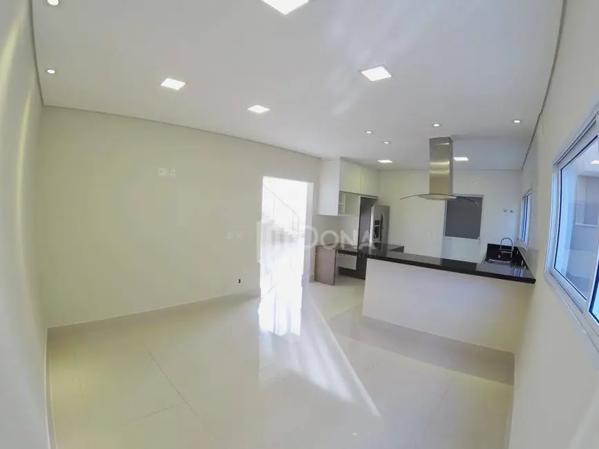 Casa de Condomínio com 3 quartos à venda, 380m2 em Loteamento Parque dos Alecrins, Campinas - SP - imagem 6 Foto 6 de Casa de Condomínio com 3 quartos à venda, 380m2 em Loteamento Parque dos Alecrins, Campinas - SP