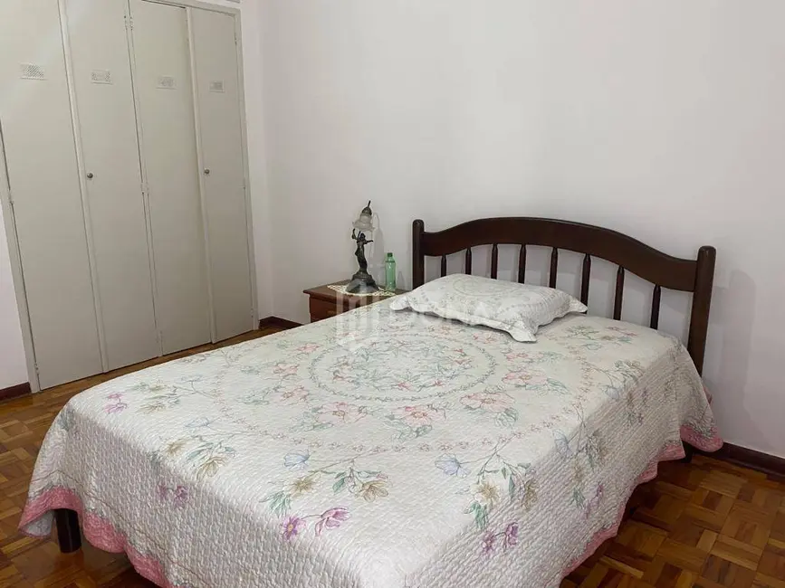 Apartamento com 3 quartos à venda, 142m2 em Centro, Campinas - SP - imagem 8 Foto 8 de Apartamento com 3 quartos à venda, 142m2 em Centro, Campinas - SP
