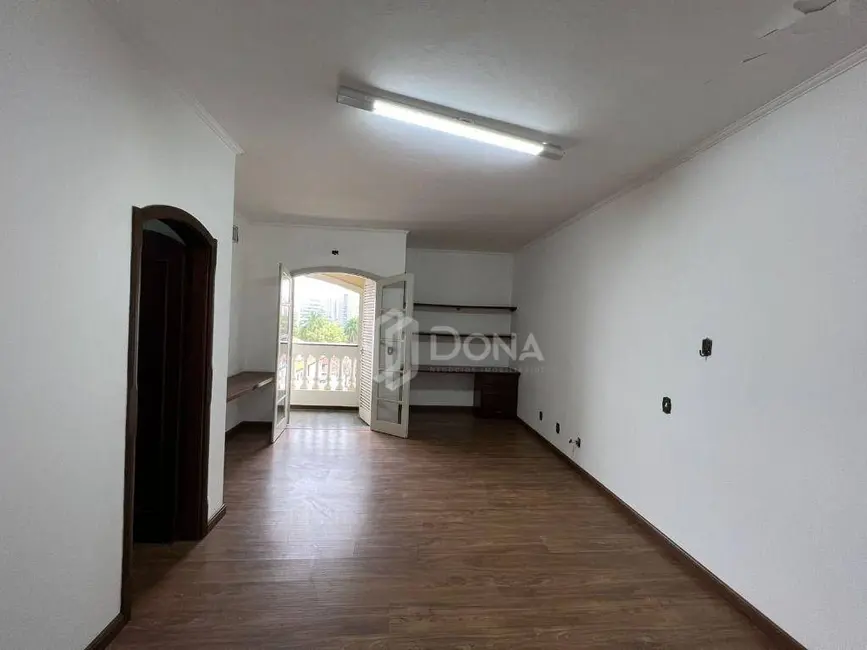 Casa com 4 quartos para alugar, 565m2 em Nova Campinas, Campinas - SP - imagem 8 Foto 8 de Casa com 4 quartos para alugar, 565m2 em Nova Campinas, Campinas - SP