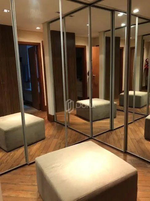 Casa de Condomínio com 4 quartos à venda, 950m2 em Alphaville Dom Pedro, Campinas - SP - imagem 5 Foto 5 de Casa de Condomínio com 4 quartos à venda, 950m2 em Alphaville Dom Pedro, Campinas - SP