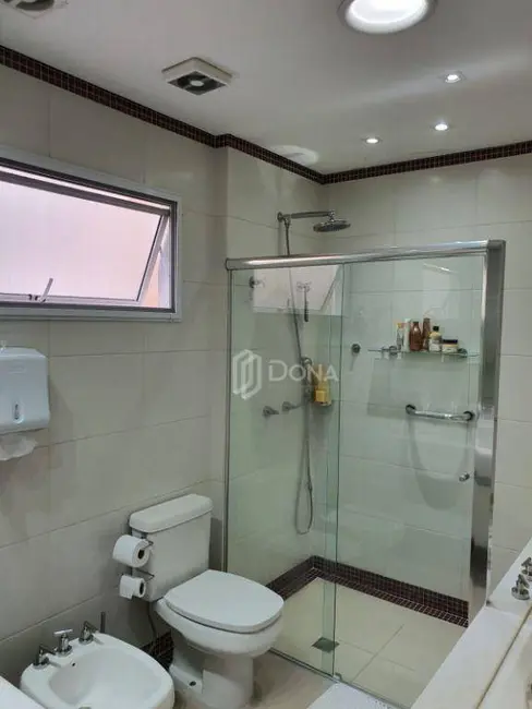 Casa de Condomínio com 3 quartos à venda, 300m2 em Campinas - SP - imagem 8 Foto 8 de Casa de Condomínio com 3 quartos à venda, 300m2 em Campinas - SP