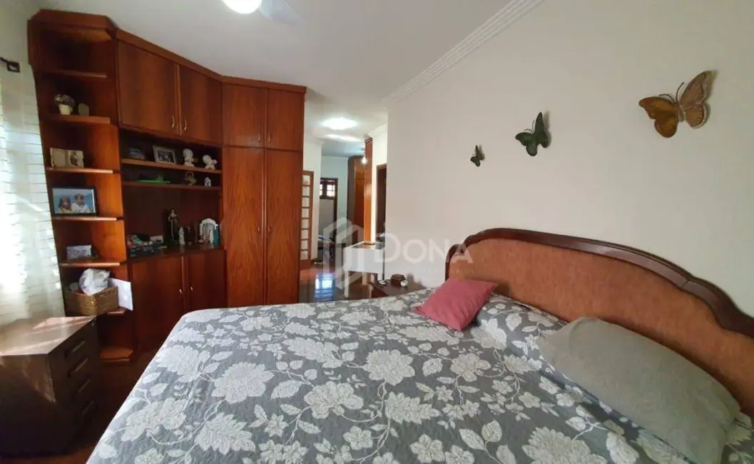 Casa de Condomínio com 4 quartos à venda e para alugar, 910m2 em Jardim Conceição, Campinas - SP - imagem 3 Foto 3 de Casa de Condomínio com 4 quartos à venda e para alugar, 910m2 em Jardim Conceição, Campinas - SP