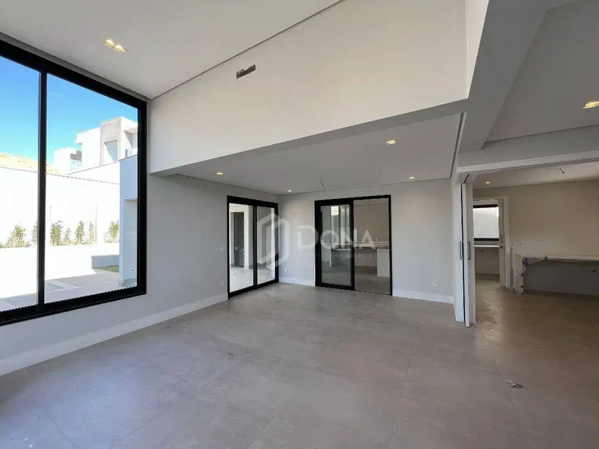 Foto 3 de Casa de Condomínio com 4 quartos à venda, 470m2 em Campinas - SP