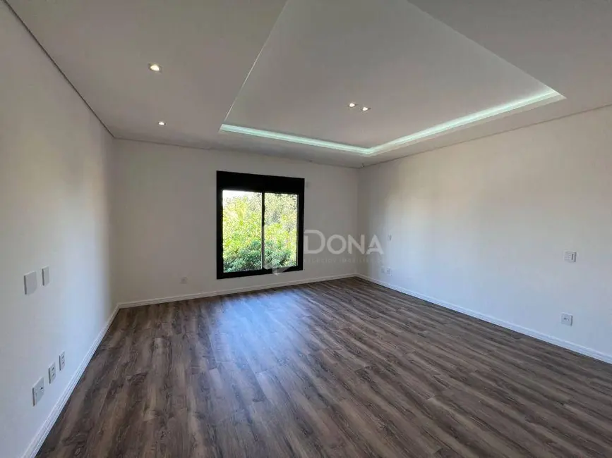 Casa de Condomínio com 5 quartos à venda, 770m2 em Campinas - SP - imagem 3 Foto 3 de Casa de Condomínio com 5 quartos à venda, 770m2 em Campinas - SP