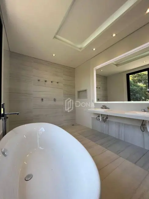 Casa de Condomínio com 5 quartos à venda, 770m2 em Campinas - SP - imagem 9 Foto 9 de Casa de Condomínio com 5 quartos à venda, 770m2 em Campinas - SP