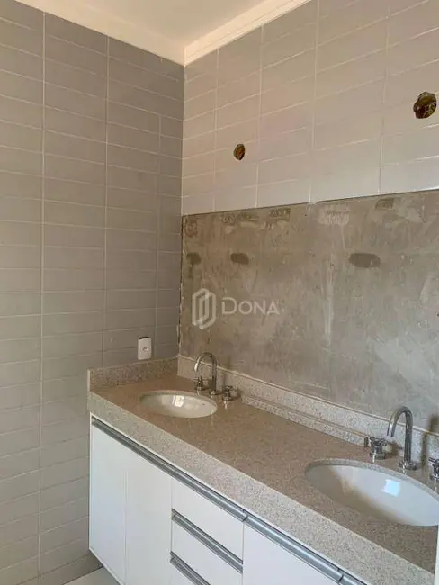 Foto 8 de Casa de Condomínio com 3 quartos à venda, 258m2 em Campinas - SP