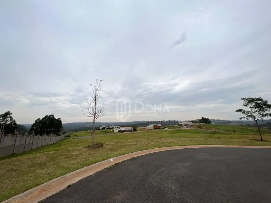 Foto 2 de Terreno / Lote à venda, 1331m2 em Campinas - SP