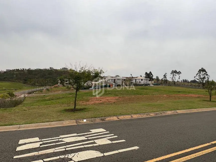 Foto 1 de Terreno / Lote à venda, 1342m2 em Campinas - SP