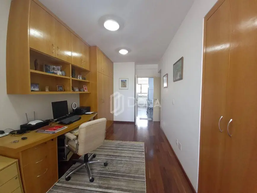 Foto 9 de Apartamento com 3 quartos à venda, 164m2 em Cambuí, Campinas - SP