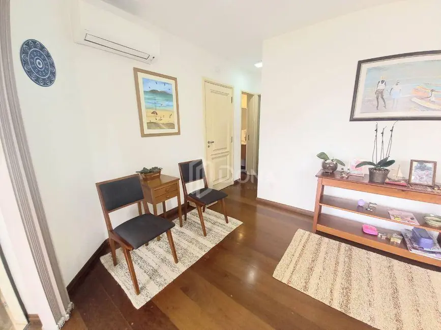 Foto 4 de Apartamento com 3 quartos à venda, 164m2 em Cambuí, Campinas - SP