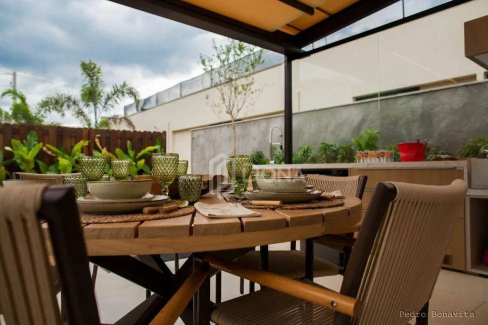 Casa de Condomínio com 3 quartos à venda, 266m2 em Campinas - SP - imagem 8 Foto 8 de Casa de Condomínio com 3 quartos à venda, 266m2 em Campinas - SP