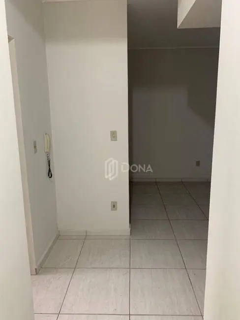 Kitnet com 1 quarto à venda e para alugar, 40m2 em Centro, Campinas - SP - imagem 5 Foto 5 de Kitnet com 1 quarto à venda e para alugar, 40m2 em Centro, Campinas - SP