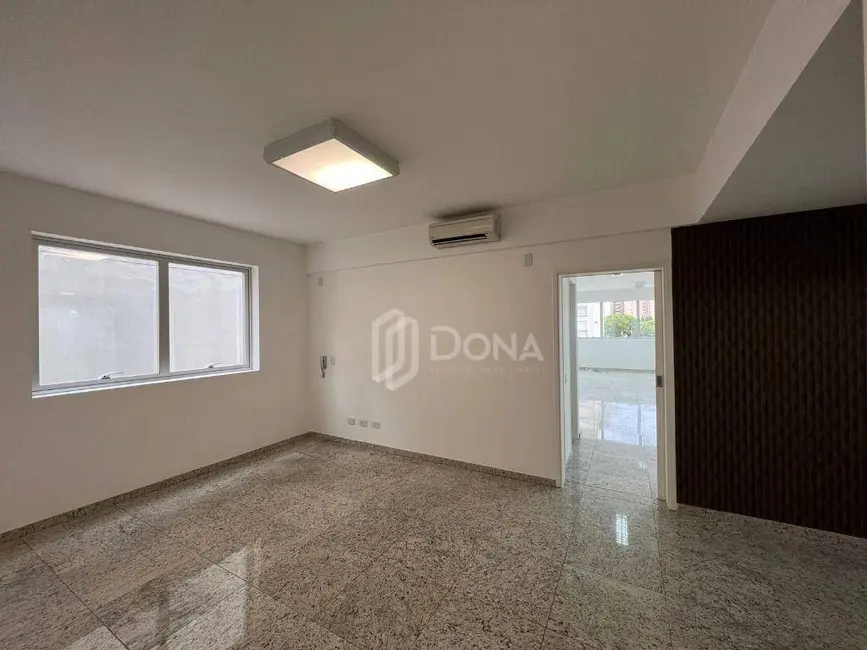 Sala Comercial à venda e para alugar, 130m2 em Cambuí, Campinas - SP - imagem 7 Foto 7 de Sala Comercial à venda e para alugar, 130m2 em Cambuí, Campinas - SP