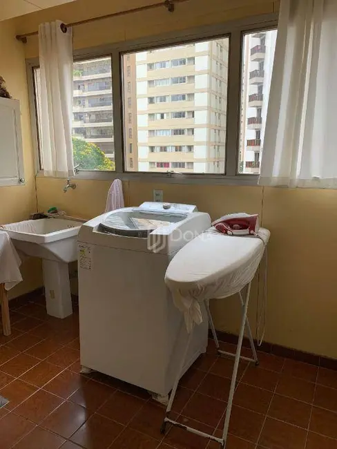 Foto 9 de Apartamento com 3 quartos à venda, 123m2 em Cambuí, Campinas - SP