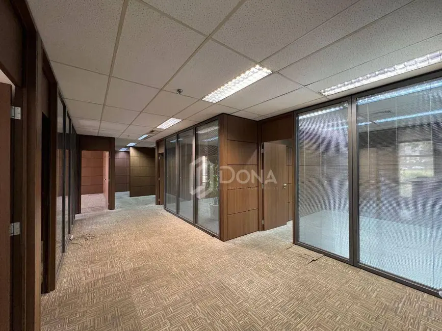 Foto 3 de Sala Comercial para alugar, 184m2 em Cambuí, Campinas - SP