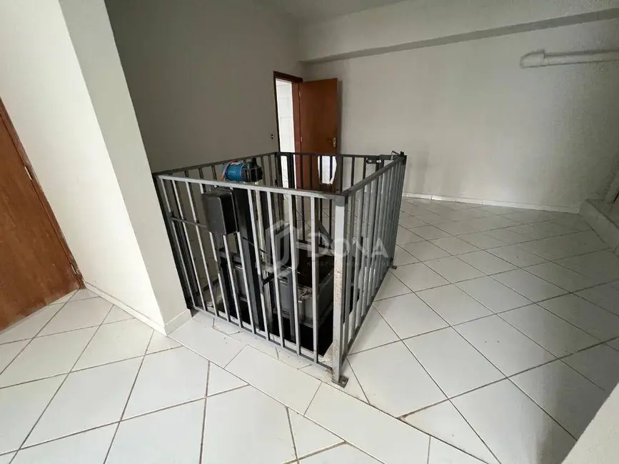 Foto 15 de Casa para alugar, 450m2 em Cambuí, Campinas - SP