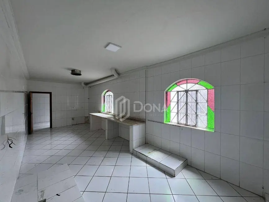 Foto 20 de Casa para alugar, 450m2 em Cambuí, Campinas - SP