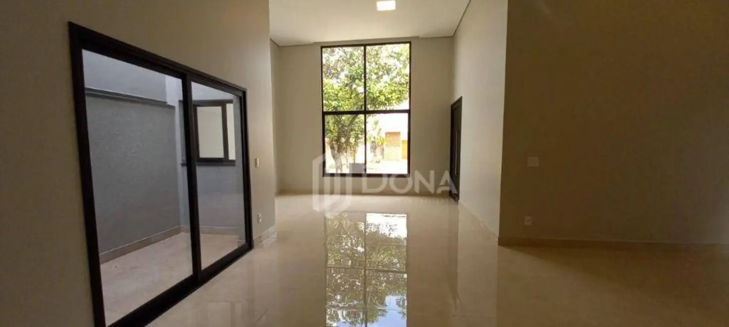 Foto 2 de Casa de Condomínio com 3 quartos à venda, 236m2 em Paulinia - SP