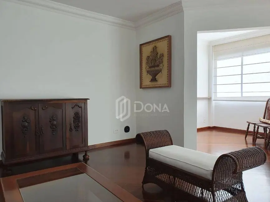 Apartamento com 4 quartos para alugar, 234m2 em Cambuí, Campinas - SP - imagem 5 Foto 5 de Apartamento com 4 quartos para alugar, 234m2 em Cambuí, Campinas - SP