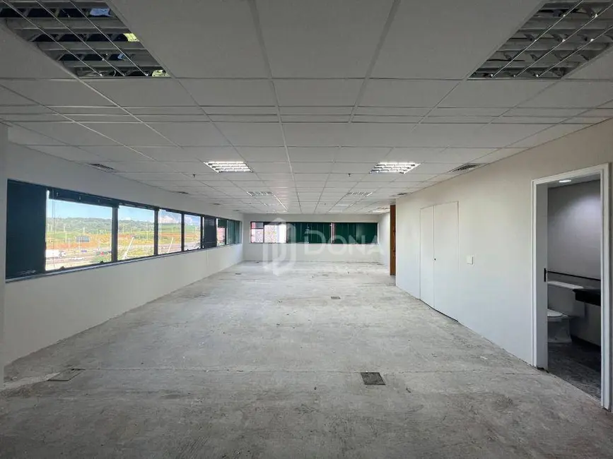 Sala Comercial para alugar, 112m2 em Jardim Madalena, Campinas - SP - imagem 3 Foto 3 de Sala Comercial para alugar, 112m2 em Jardim Madalena, Campinas - SP