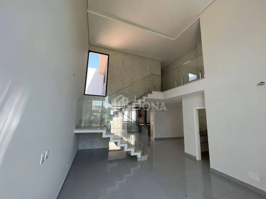 Foto 1 de Casa de Condomínio com 4 quartos à venda, 360m2 em Swiss Park, Campinas - SP