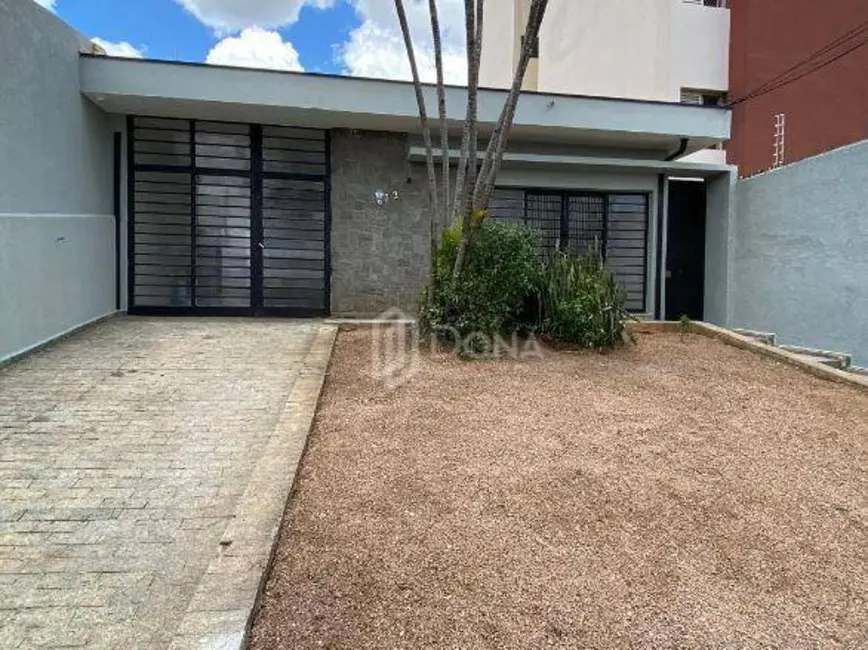 Foto 1 de Casa com 3 quartos à venda, 325m2 em Vila Lemos, Campinas - SP