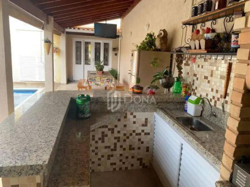 Foto 4 de Casa com 3 quartos à venda, 250m2 em Jardim Santa Genebra, Campinas - SP