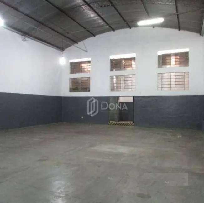 Armazém / Galpão para alugar, 330m2 em Jardim do Trevo, Campinas - SP - imagem 3 Foto 3 de Armazém / Galpão para alugar, 330m2 em Jardim do Trevo, Campinas - SP
