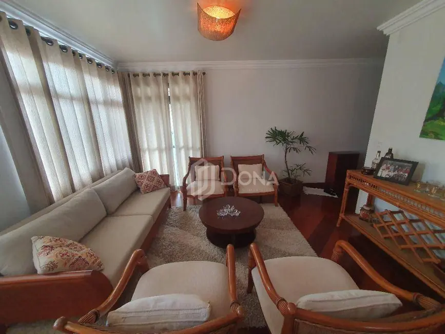 Foto 2 de Apartamento com 3 quartos à venda, 212m2 em Cambuí, Campinas - SP