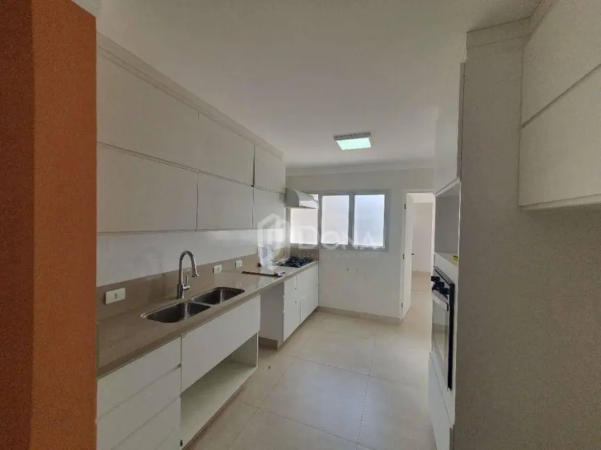 Apartamento com 3 quartos à venda, 148m2 em Cambuí, Campinas - SP - imagem 7 Foto 7 de Apartamento com 3 quartos à venda, 148m2 em Cambuí, Campinas - SP
