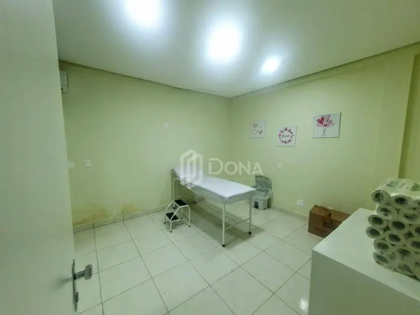 Foto 6 de Casa à venda, 583m2 em Cambuí, Campinas - SP