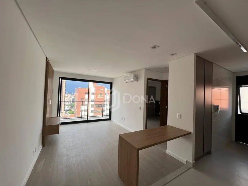 Apartamento com 1 quarto para alugar, 51m2 em Cambuí, Campinas - SP - imagem 8 Foto 8 de Apartamento com 1 quarto para alugar, 51m2 em Cambuí, Campinas - SP