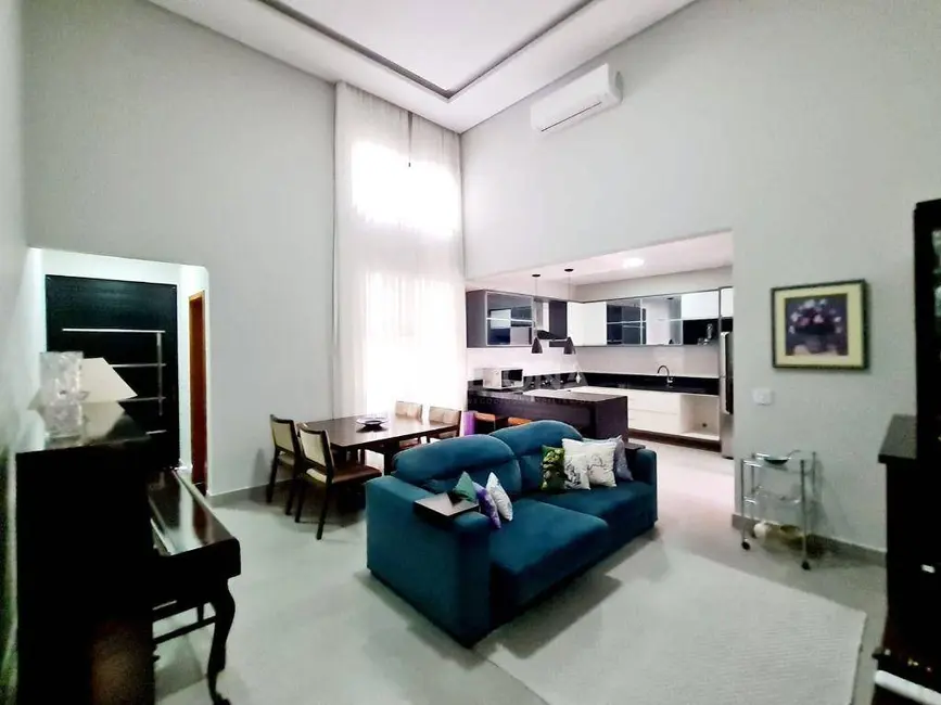 Foto 1 de Casa de Condomínio com 3 quartos à venda, 200m2 em Indaiatuba - SP