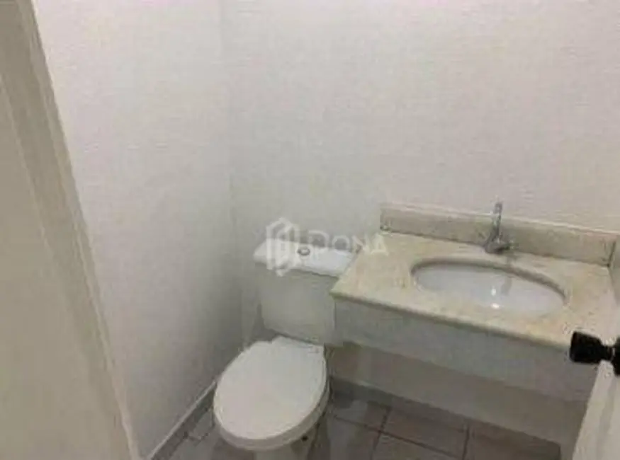 Sala Comercial para alugar, 55m2 em Vila Itapura, Campinas - SP - imagem 7 Foto 7 de Sala Comercial para alugar, 55m2 em Vila Itapura, Campinas - SP