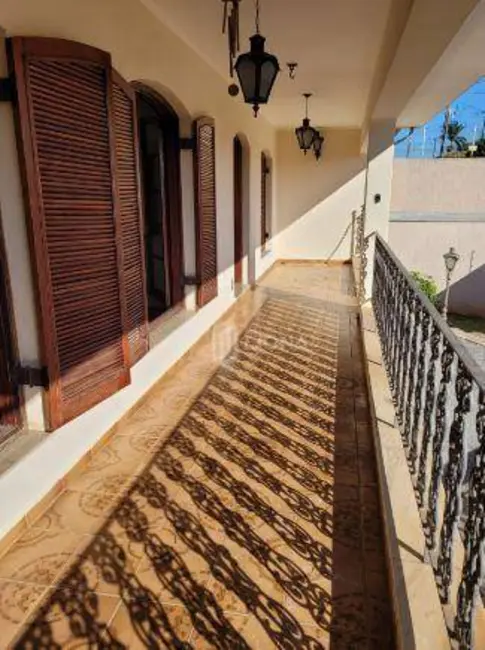 Casa com 4 quartos à venda, 438m2 em Jardim Chapadão, Campinas - SP - imagem 3 Foto 3 de Casa com 4 quartos à venda, 438m2 em Jardim Chapadão, Campinas - SP