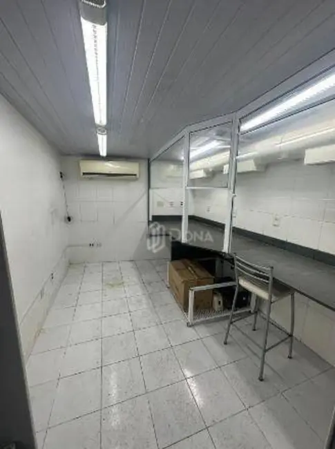 Foto 19 de Casa à venda, 261m2 em Jardim Brasil, Campinas - SP