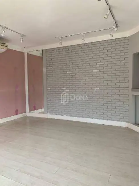 Casa para alugar, 360m2 em Jardim Flamboyant, Campinas - SP - imagem 3 Foto 3 de Casa para alugar, 360m2 em Jardim Flamboyant, Campinas - SP