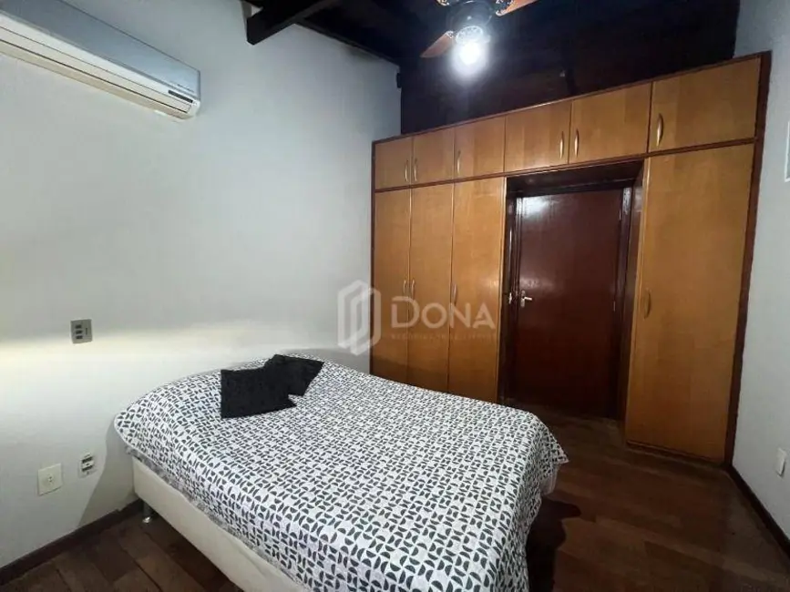 Casa de Condomínio com 4 quartos à venda e para alugar, 600m2 em Tijuco das Telhas, Campinas - SP - imagem 8 Foto 8 de Casa de Condomínio com 4 quartos à venda e para alugar, 600m2 em Tijuco das Telhas, Campinas - SP