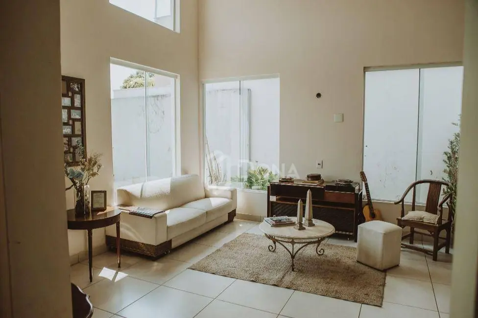 Casa de Condomínio com 3 quartos à venda, 366m2 em Chácara Santa Margarida, Campinas - SP - imagem 4 Foto 4 de Casa de Condomínio com 3 quartos à venda, 366m2 em Chácara Santa Margarida, Campinas - SP