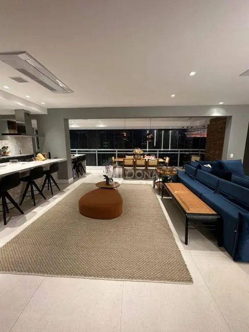 Apartamento com 3 quartos à venda, 181m2 em Cambuí, Campinas - SP - imagem 6 Foto 6 de Apartamento com 3 quartos à venda, 181m2 em Cambuí, Campinas - SP