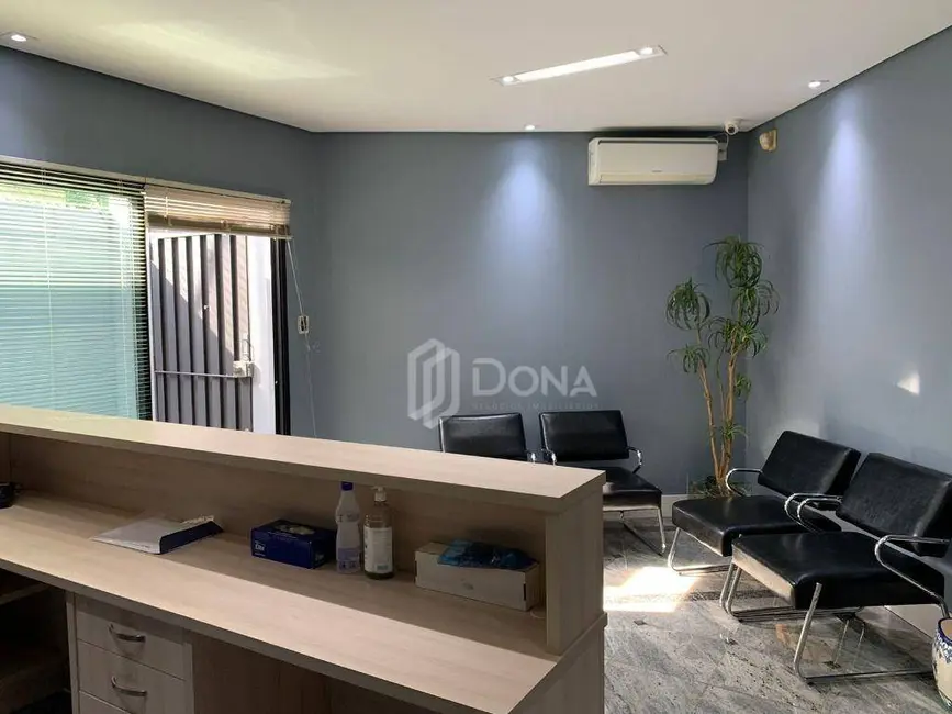 Casa à venda, 260m2 em Cambuí, Campinas - SP - imagem 3 Foto 3 de Casa à venda, 260m2 em Cambuí, Campinas - SP